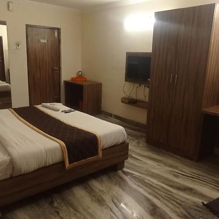 Hotel Raj Meridian, Tambaram شيناي المظهر الخارجي الصورة